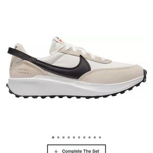 Nike Women Nike Waffle Debut Sneakers